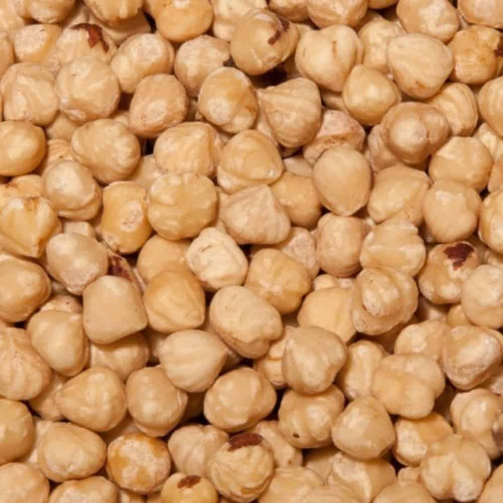 Noisettes blanchies crues